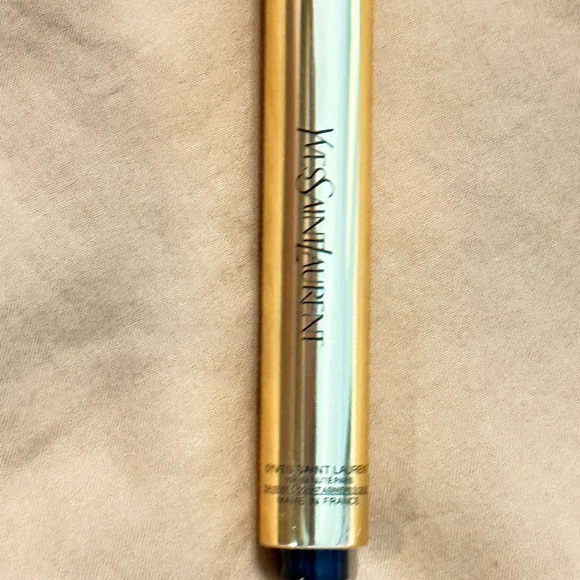 Yves Saint Laurent Gold Beauty Tool - Picture 1 of 7